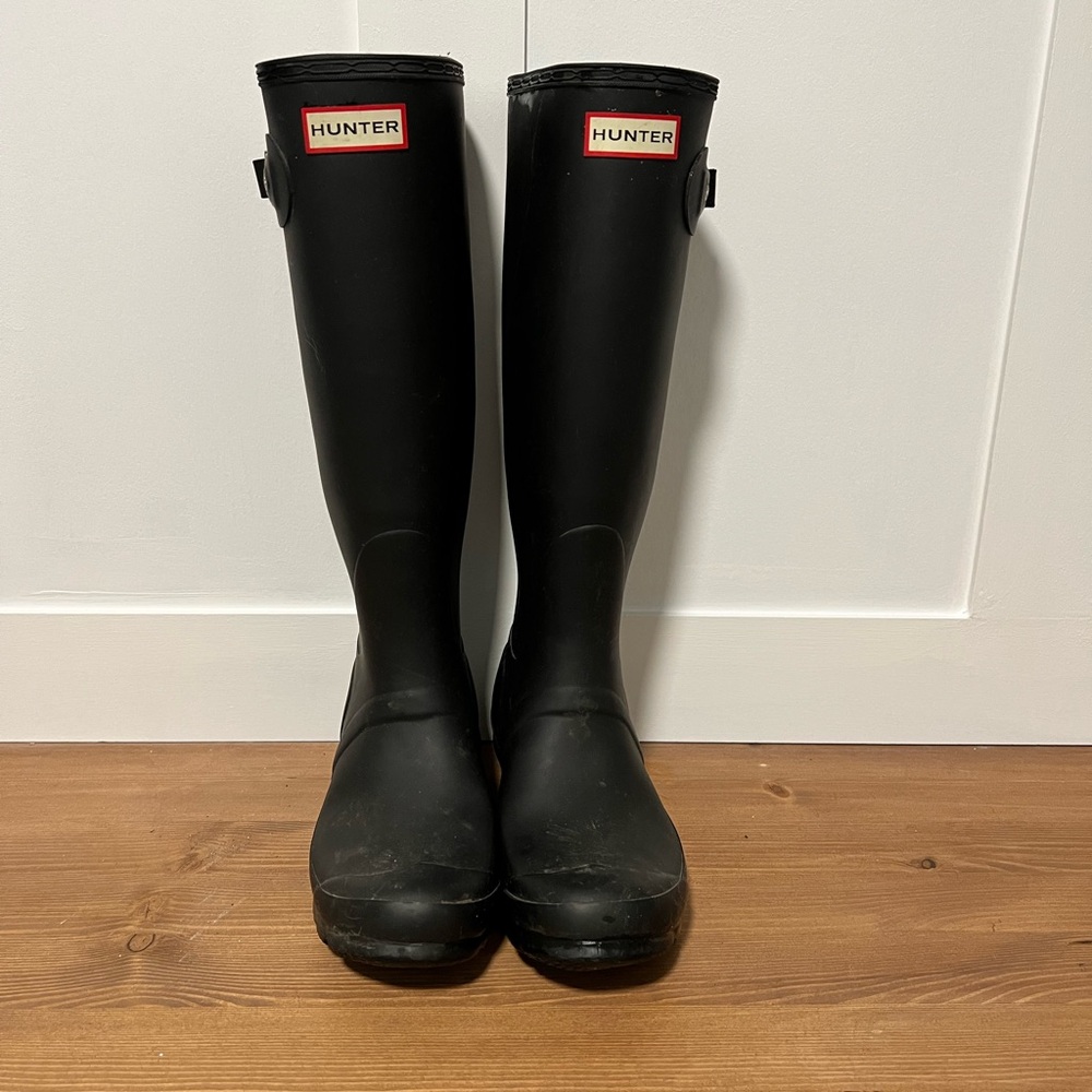 Hunter Black Tall Rain Boots